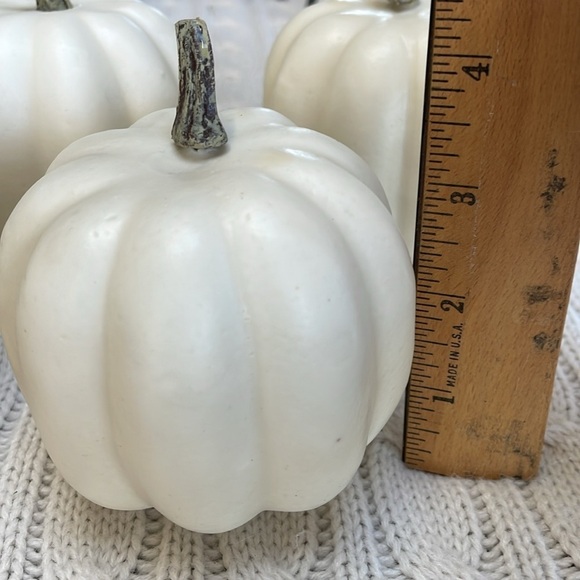Pumpkin decor 5 white lightweight foam plastic used see stray marks/blemishes - Picture 3 of 11